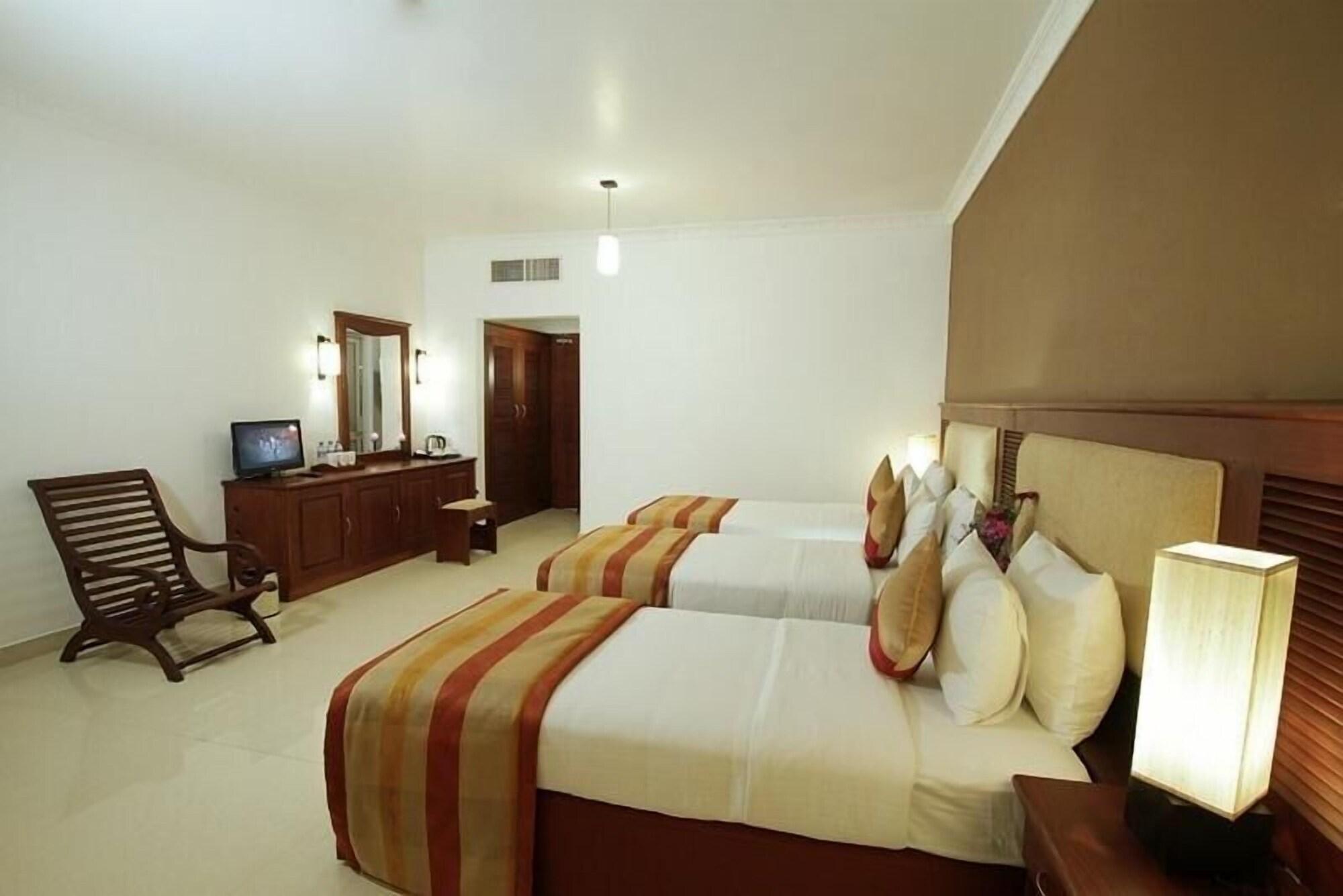 Avenra Garden Hotel Negombo Dış mekan fotoğraf