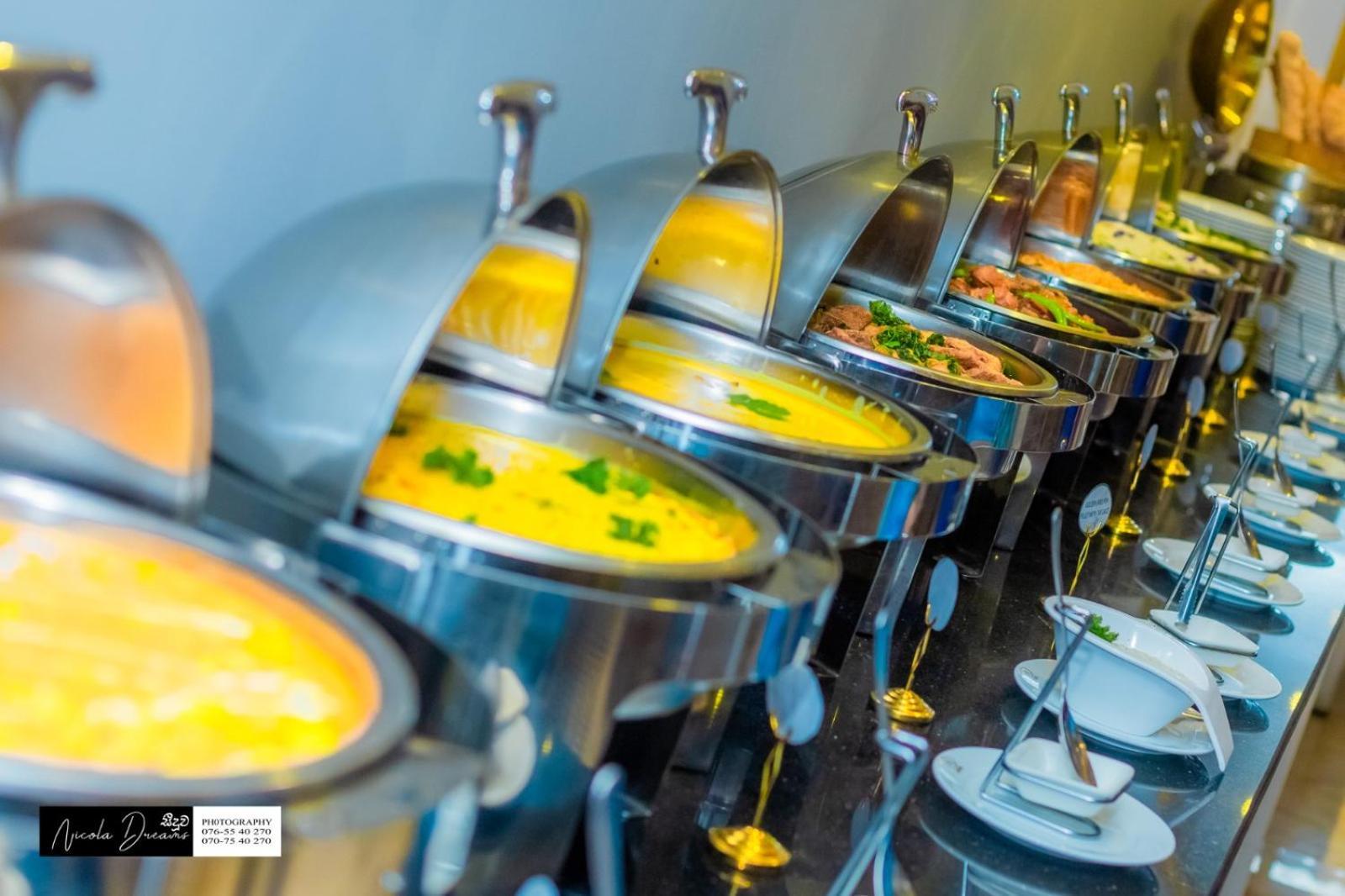 Avenra Garden Hotel Negombo Dış mekan fotoğraf