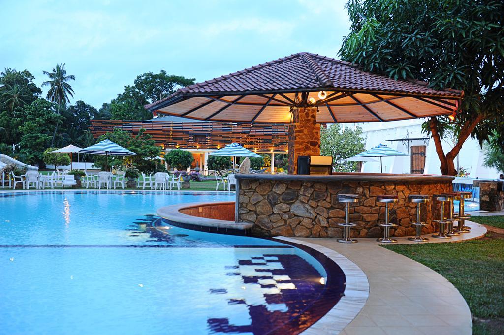 Avenra Garden Hotel Negombo Dış mekan fotoğraf