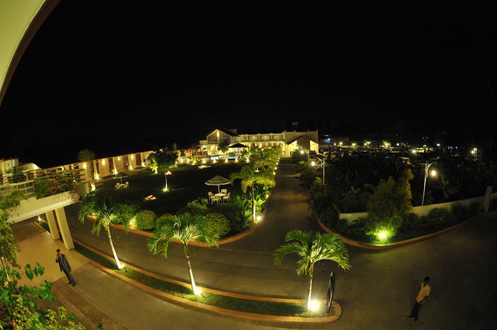 Avenra Garden Hotel Dalupotha Dış mekan fotoğraf